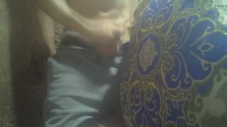 I had sex with a pillow - 7 image