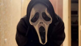 The villain from the horror movie SCREAM is back to fuck all the gay guys! - 1 image