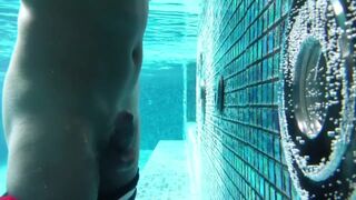 Hotels swimming pool - 9 image