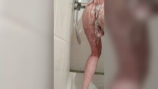 Pleasure in the shower on vacation