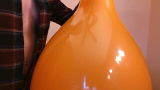 89) Re-Used TT24" Balloon Popped - Balloonbanger