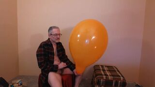 89) Re-Used TT24" Balloon Popped - Balloonbanger - 7 image