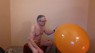 89) Re-Used TT24" Balloon Popped - Balloonbanger