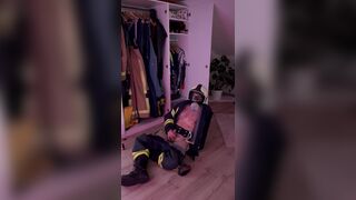 Geiler Feuerwehrmann - 13 image