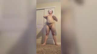 Kitsune Short femboy rubbing lotion all over body whilst parents are home!