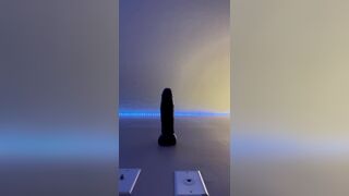 Caged fag stretches hole