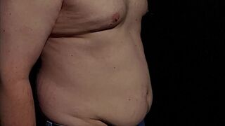 Gainer Belly Movements Up Close - 11 image