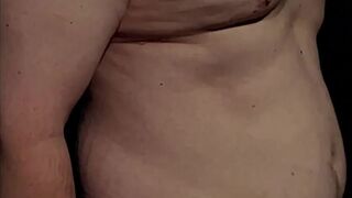 Gainer Belly Movements Up Close