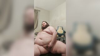 Massive 550lb Superchub jacks off