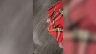 Guy masturbates in skirt - 13 image