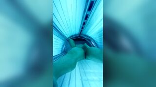 Solarium masturbation