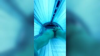 Solarium masturbation
