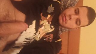 I play with my dick and cum on myself