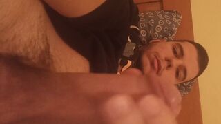 I play with my dick and cum on myself