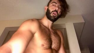 Solo male: muscular guy jerking off and moaning cumshot - 1 image
