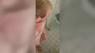 muscle guy jerks off in the shower - 8 image