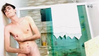 Skinny twink amateur Henry Evans masturbates hard dick solo - 10 image