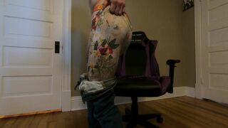 new anal hearts! horny stud plays with ass