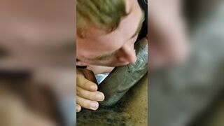 White cocksucker gets big black ex-con meat. - 5 image