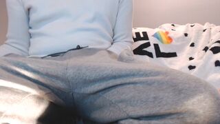 Chilling playing some classic reggae music until I Nut!