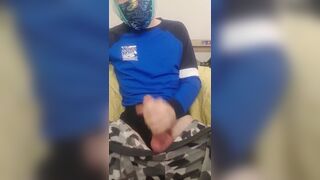 Inexperienced boy in pajamas cums cool - 8 image