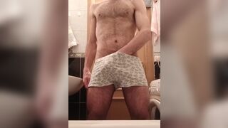 Hairy guy masturbates in the bathroom and powerfully cums - 4 image