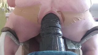 DEEPER Trying to get the last ring in.. 35 cm circumference