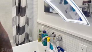 Rico Pruitt & KingFame shower