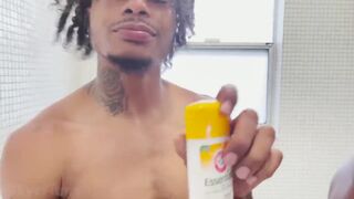 Rico Pruitt & KingFame shower - 12 image