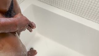 Rico Pruitt & KingFame shower - 8 image