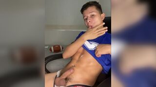SEXY FOOTBALL PLAYER SPILLS a HUGE LOAD OF SEMEN ON HIS CHEST - 14 image