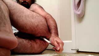 EXTREME toilet brush ass fuck: horny bear fucks own hungry hole with toilet brush all the way in - 4 image
