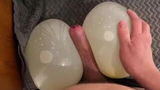 Big Cock fuck Ballons and cum - 7 image