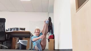 Stretching in pantyhose - 1 image