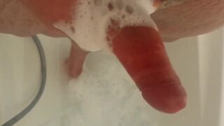 Italian boy masturbat on shower