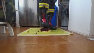 Firefighter Stomping Food with Haix fire Hero 2 - 3 image