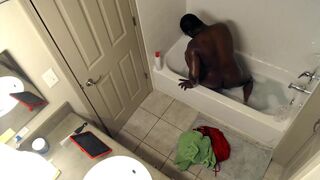 Mrdarkespresso takes a bath and shave - 5 image