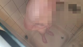 Jerked off and showered super hot
