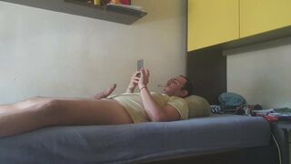 Speaking with one fan and do handjob