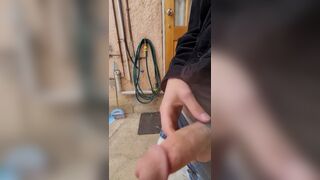Jerking off (cum Shot) - in Public and my Kitchen