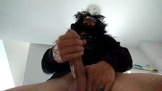 I paid in front of the mirror.