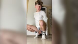 Inexperienced Men Stroking his Huge Dick (23cm) in Bathroom