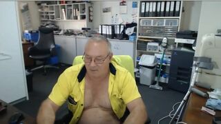 grandpa show on webcam - 10 image