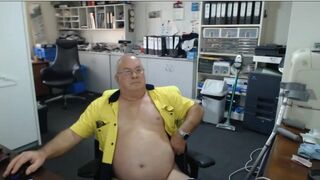 grandpa show on webcam