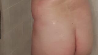My little hot shower show - 4 image