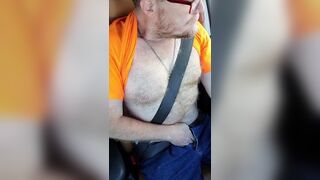 Pup pulls out his small hairy dad dick and jacks off in car