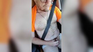 Pup pulls out his small hairy dad dick and jacks off in car