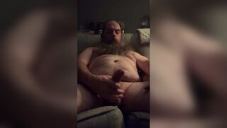 Bear daddy releases a late night load - 7 image
