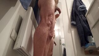 Morning in the bathroom, a mirror and I - 5 image