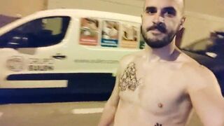 Xisco go naked to the street